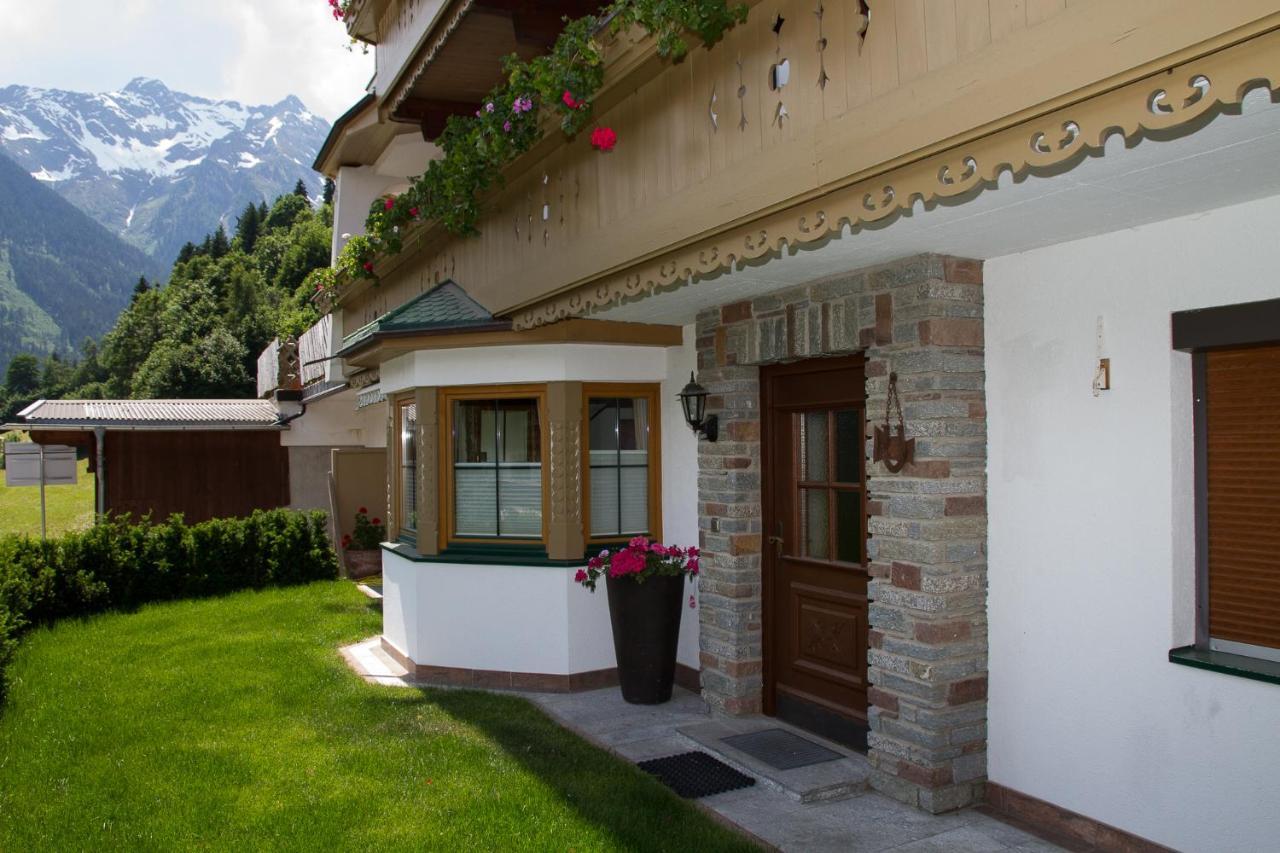 Haus Am Sonnenhang Finkenberg Exterior foto